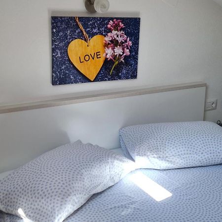 Studio Apartman Loreta كريس المظهر الخارجي الصورة