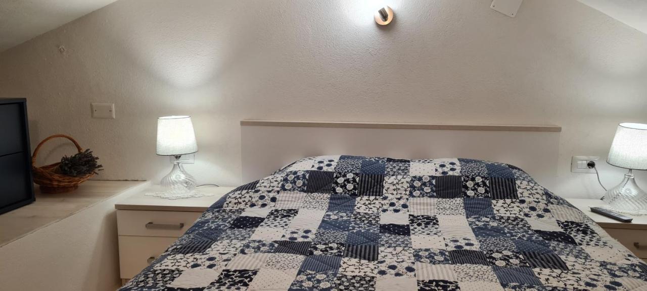 Studio Apartman Loreta كريس المظهر الخارجي الصورة